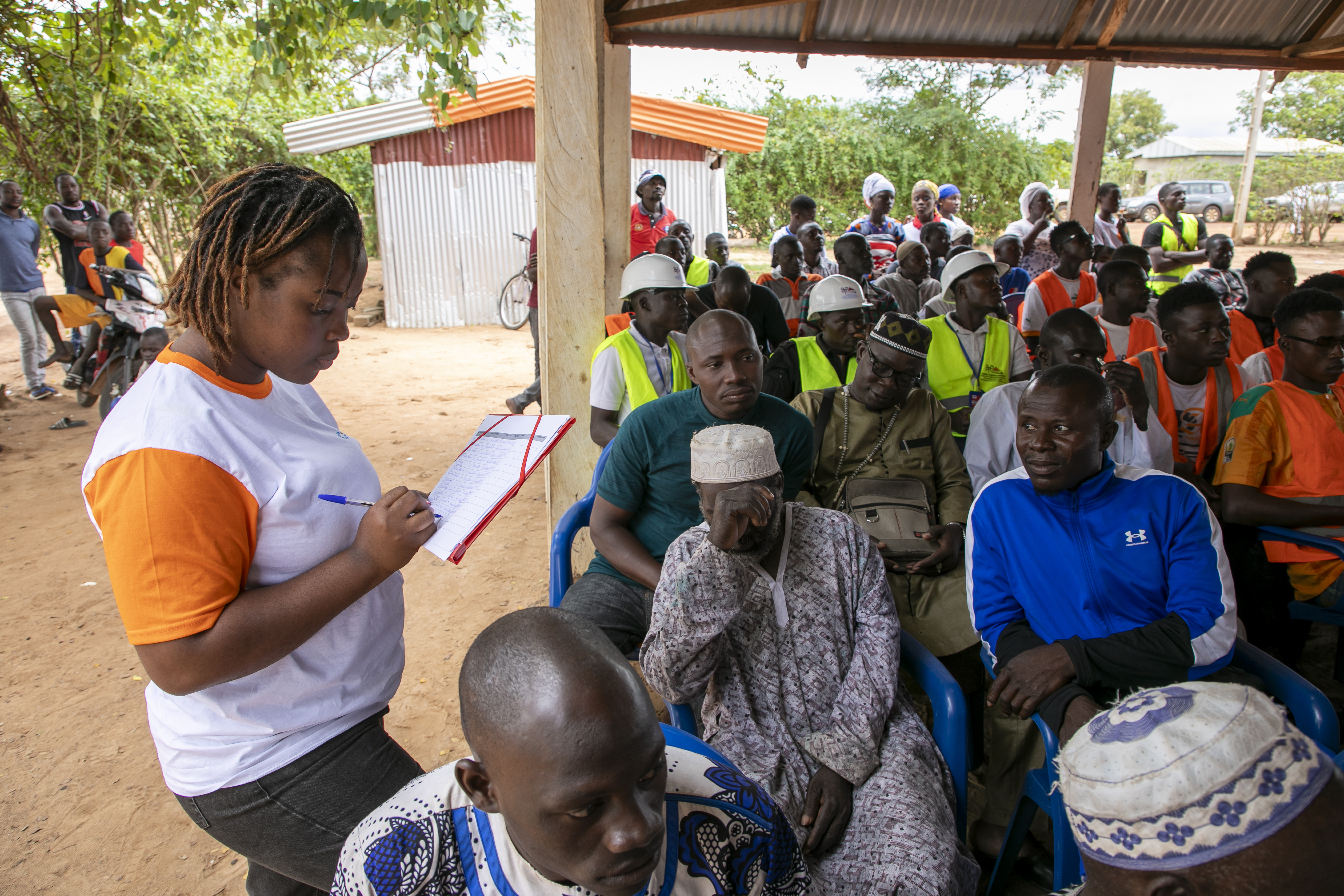 Renforcement de collaboration avec les autorités préfectorale, administrative et sensibilisation des communautés locales des zones d’implémentation du projet planetGOLD Côte d’Ivoire à la lutte contre l’utilisation du mercure dans l’EMAPE