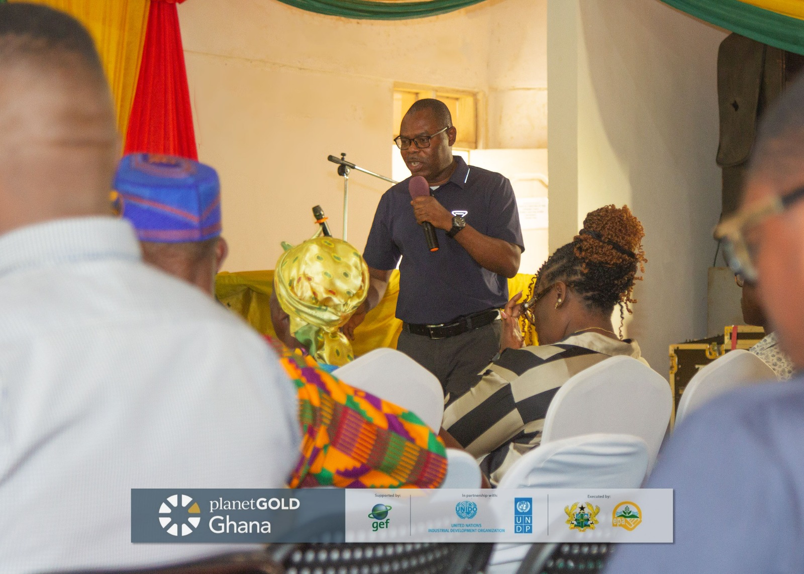 Project Coordinator addressing participants