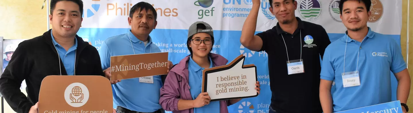 Participants holding advocacy signages