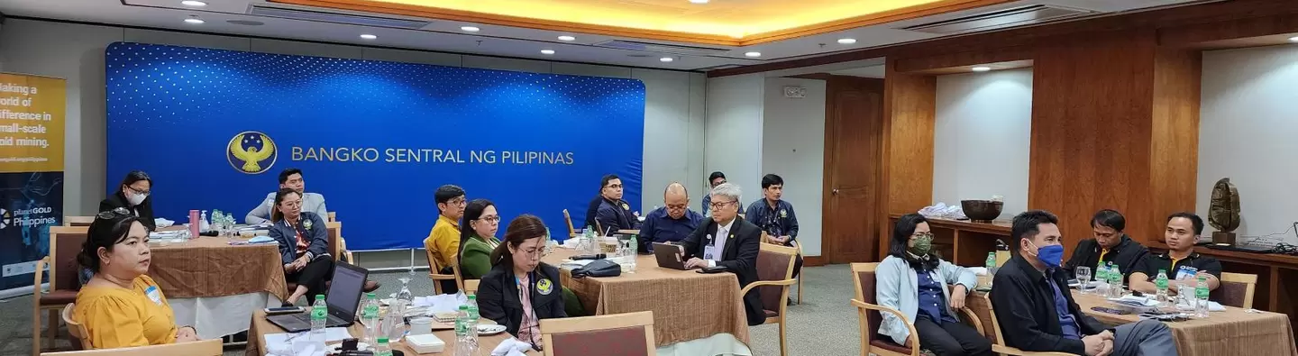 Representatives of the BSP, DENR-MGB, and planetGOLD Philippines take a group photo with BSP Managing Director Lim during the Workshop on Developing Gold Training Arrangements for the Small-Scale Mining Sector. 2