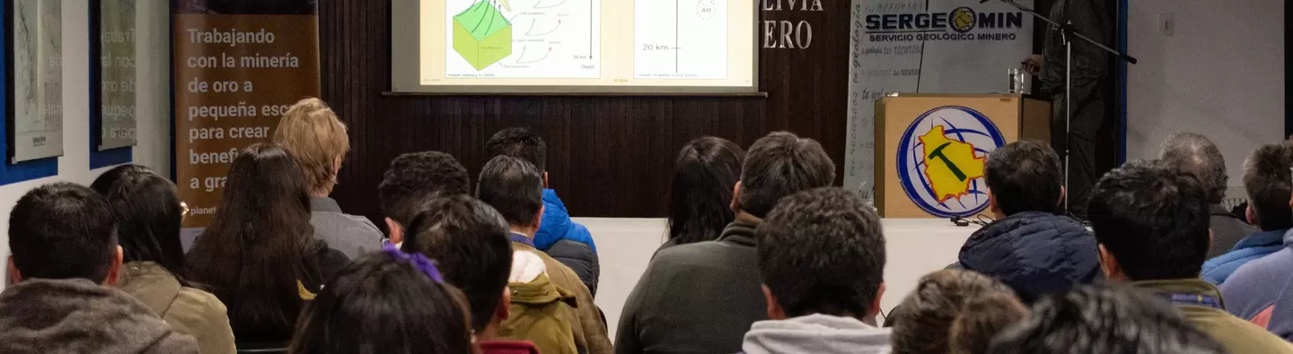 características geológicas de los depósitos orogénicos de oro