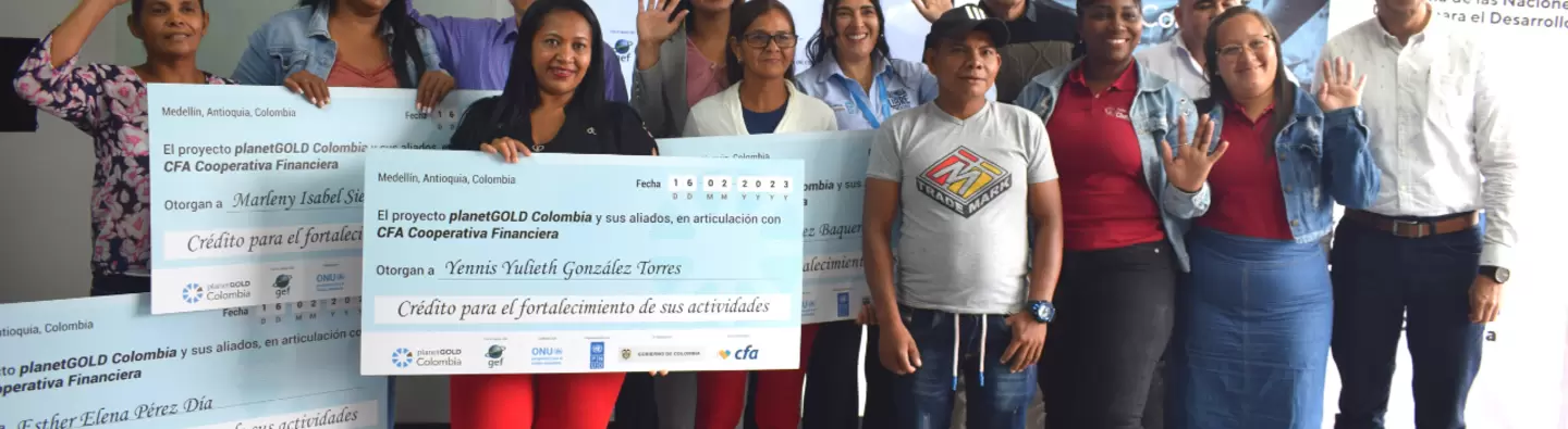 Mineros de Antioquia y Sur de Bolivar reciben creditos