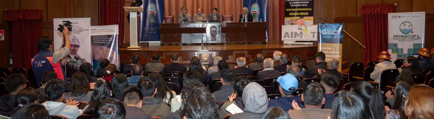 Acto de inauguración 