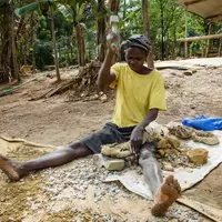 crushing ore