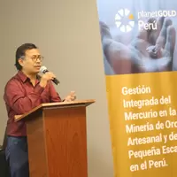 Presenter Jorge Alvarez at workshop