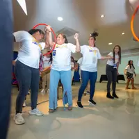 Mujeres en dinamica de grupo en Encuentro