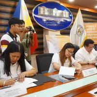 Signing PMRB MOA 3b