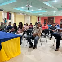 Mineros artesanales y personal de la delegación territorial central del MEM durante el lanzamiento de planetGOLD Nicaragua