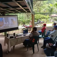 Mineros artesanales y personal de la delegación territorial norte del MEM durante el lanzamiento de planetGold Nicaragua