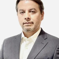 Photo of Julio Porras