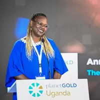 Lynn Gitu speaks to participants