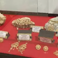 The mini gold museum located at the Paracale’s municipal building, displaying one-of-a-kind gold jewelry handcrafted by local artisans.