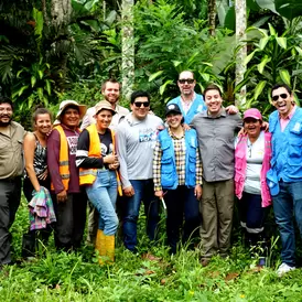 Group photo with community leader Bertha