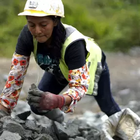 Woman miner "janchera"