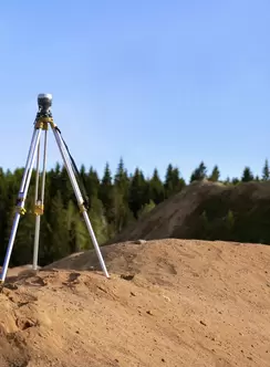 A treepod measuring instrument standing on a hill