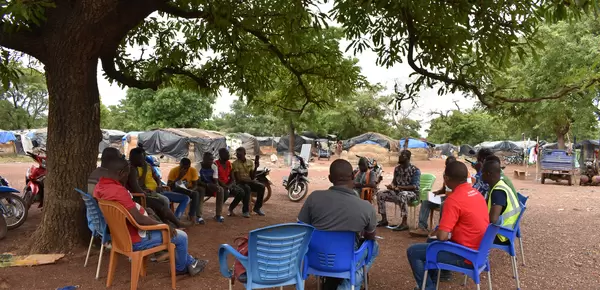 planetGOLD Burkina Faso team members sensitizing miners in Dano on gold production without mercury
