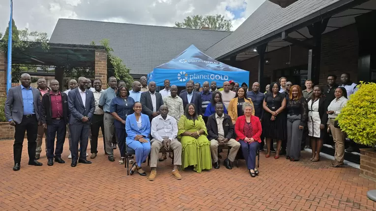 planetGOLD Zimbabwe stakeholders at the Formalization Workshop