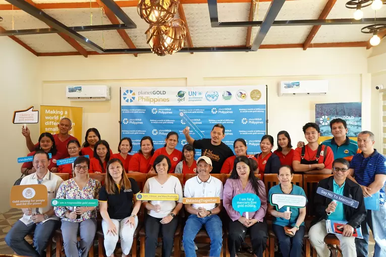 Attendees of the MOA signing between SMBC and planetGOLD Philippines