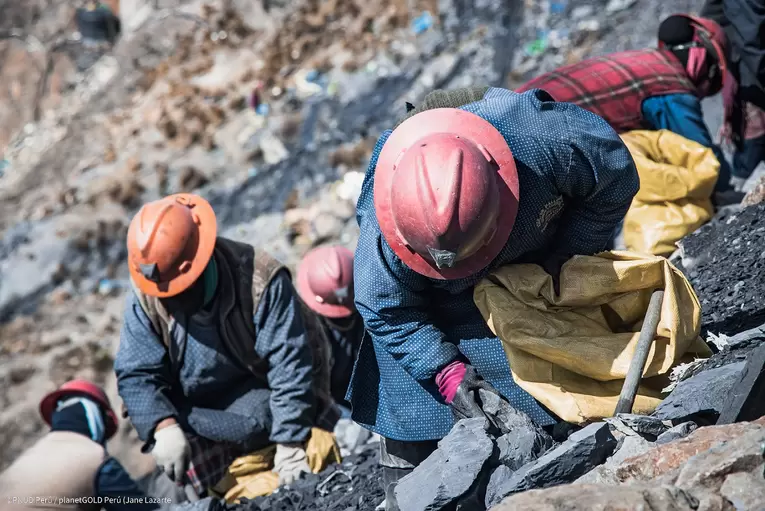 Pallaqueras_puno_peru